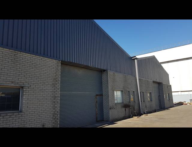 750M² FACTORY TO LET IN BLACKHEATH INDUSTRIAL